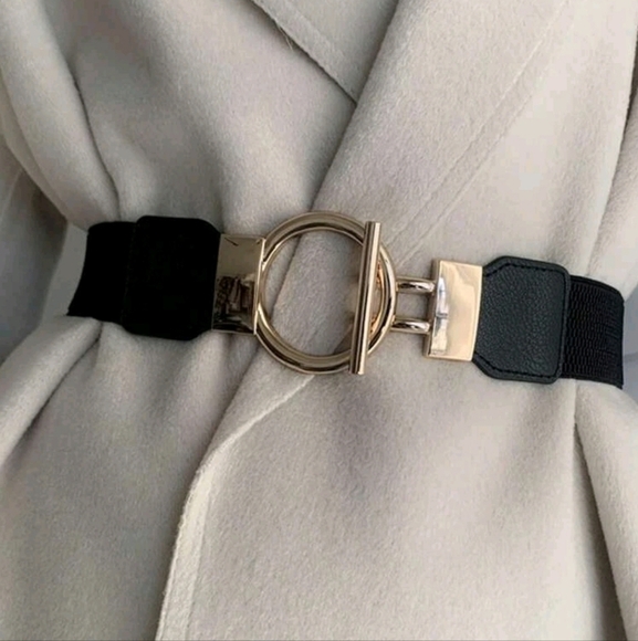 Plus size gold tone black stretch elastic toggle buckle minimalist dress - Picture 5 of 10